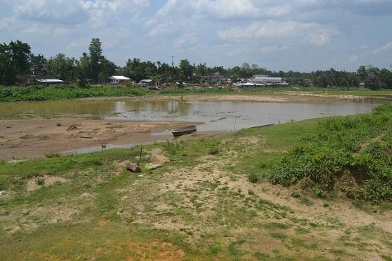 Rains fall short, seasonal agricultural produce faces risk Rains fall short, seasonal agricultural produce faces risk